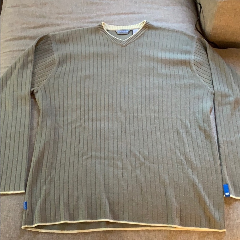 Men’s Quiksilver sweater XL